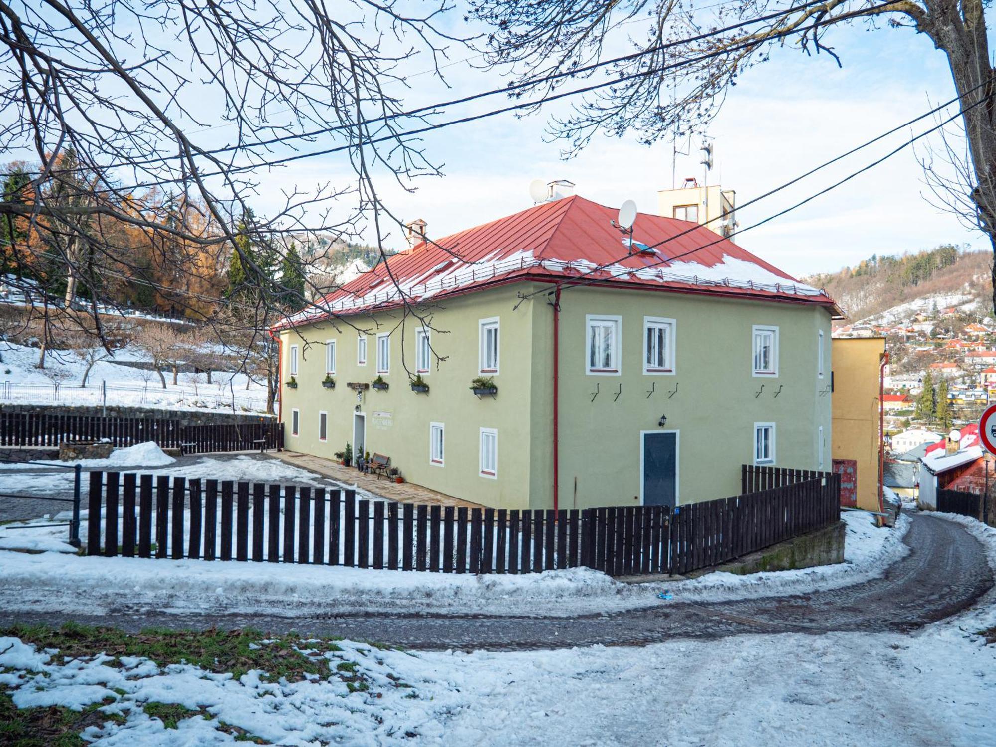 Frauenberg Appartement Banská Štiavnica Buitenkant foto