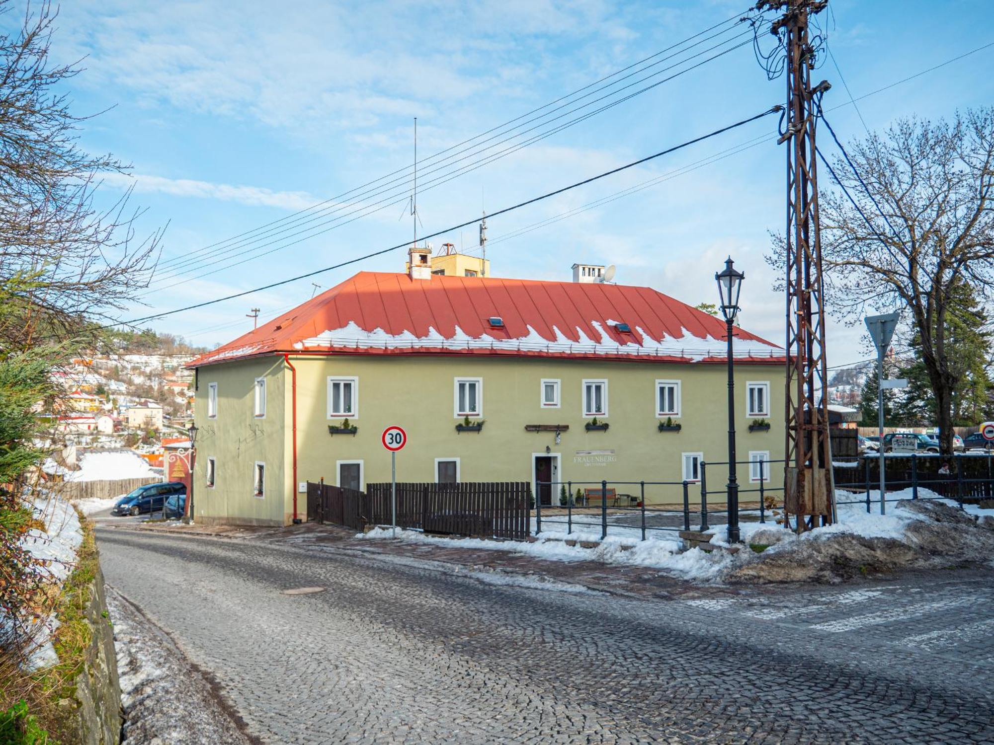 Frauenberg Appartement Banská Štiavnica Buitenkant foto